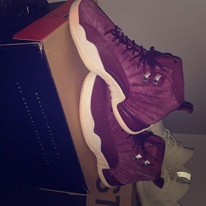 Air Jordan 12 retro Bordeaux